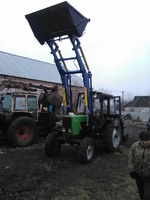 Быстросъемный фронтальный погрузчик КУН. (челюстной ковш)