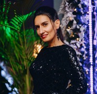 Ведущая, тамада, музыканты, живая музыка, шоу. Надам послугу