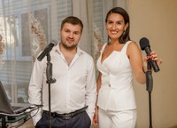 Ведущая, тамада, музыканты, живая музыка, шоу. Надам послугу