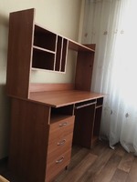 Комп'ютерний стіл для навчання