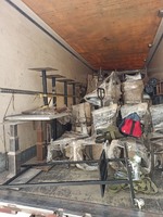 Замовити послуги кращих вантажників для перевезення квартири, офісу або заносу будматеріалів чи розвантаження контейнера.