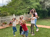 Робота з дітьми в Іспанії (Au pair)