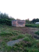 Земельна ділянка з недобудованою дачею. Продам