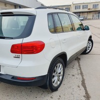 Volkswagen Tiguan, 2017 год, 2.0TSI, Автомат (не dsg) решетиловка