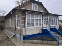 Продаж будинку