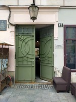 Комерційне приміщення по пл. Ринок, 12