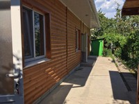 Здам дом та ділянку щодобово