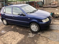 Продам автомобіль Volkswagen polo
