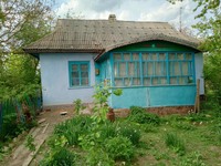 Продам будинок в центрі села Кудіївці