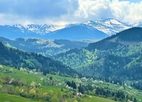 Продам найгарнішу земельну ділянку 70 соток в Карпатах