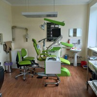 Стоматологічне обладнання