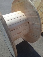 Деревяні котушки для кабелю бухта деревяна